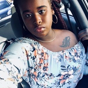 Meet your Posher, Amarah